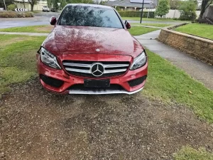 Old, damaged vehicles? Free car removal + instant cash.